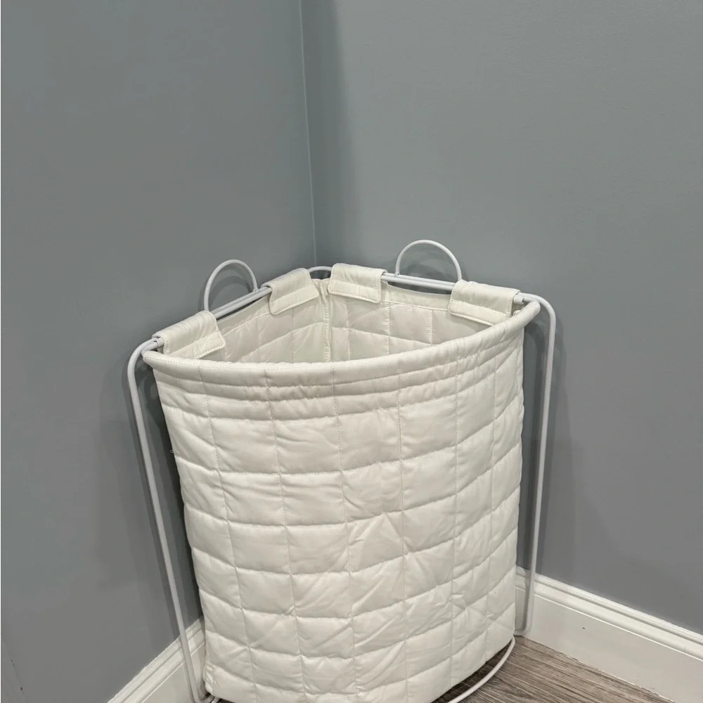 Pillowfort Cream Collapsible Corner Hamper